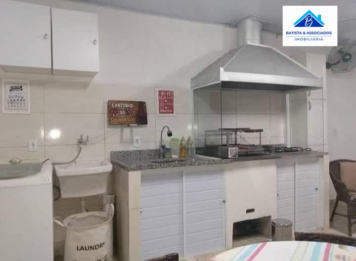 Casa à venda com 2 quartos, 180m² - Foto 11