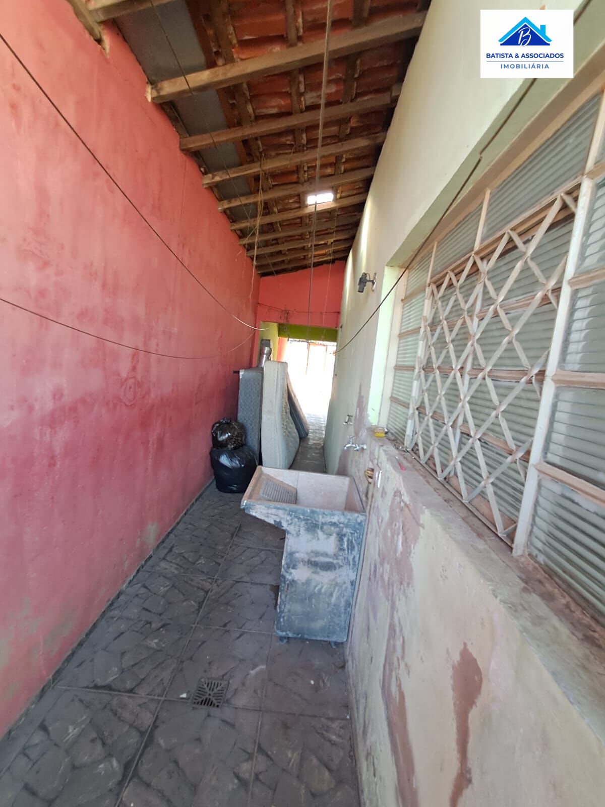 Casa à venda com 3 quartos, 120m² - Foto 25