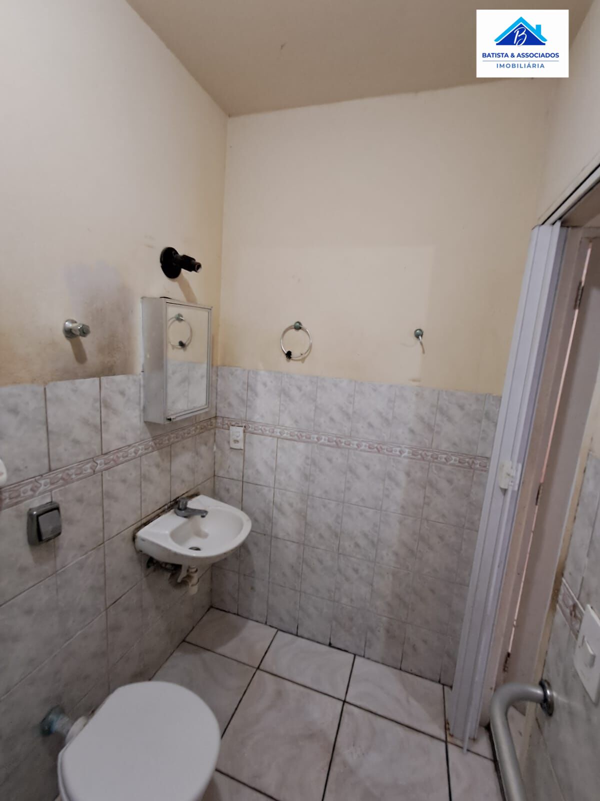 Casa à venda com 3 quartos, 120m² - Foto 13