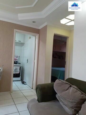 Apartamento à venda com 2 quartos, 49m² - Foto 2