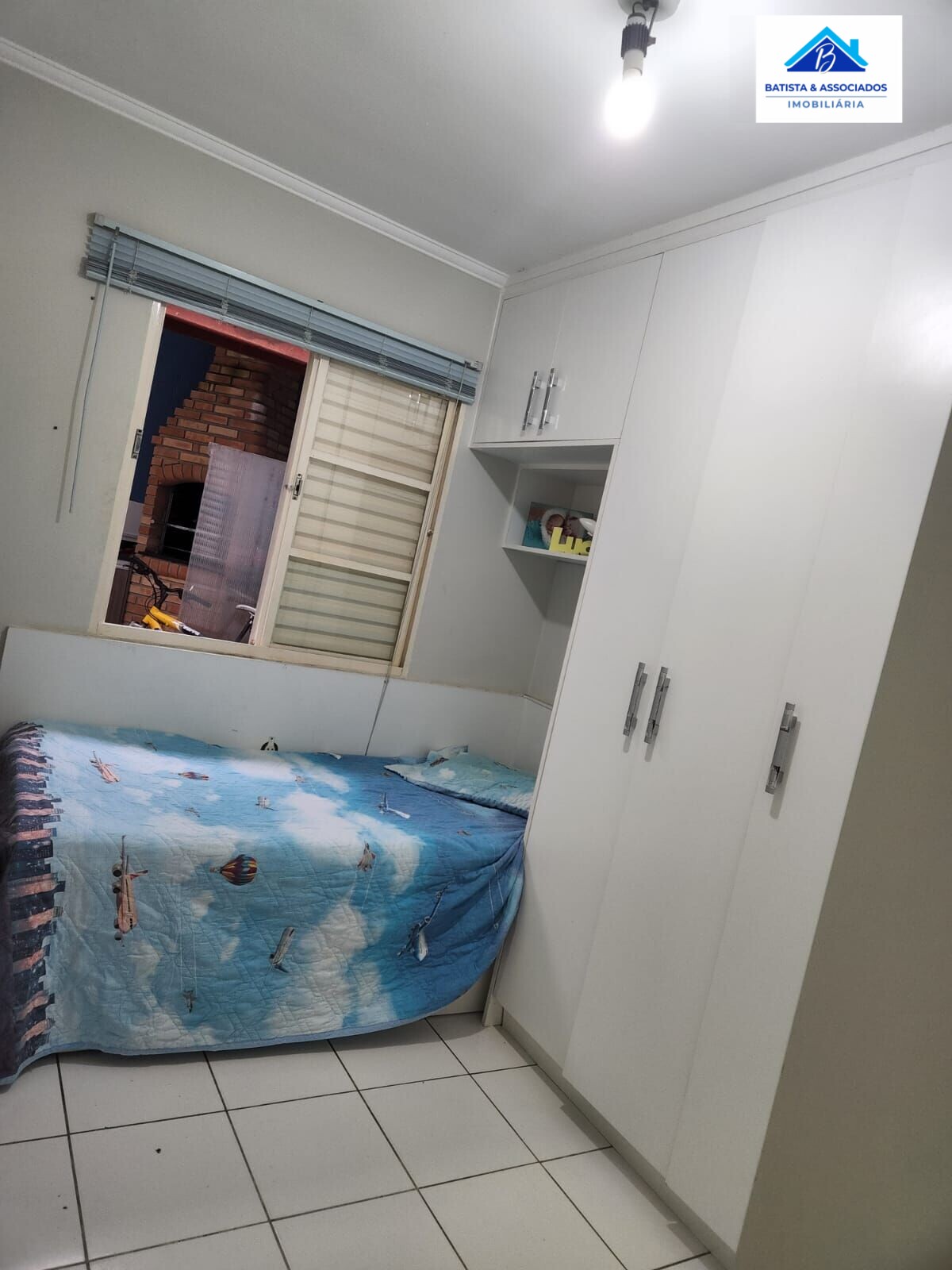 Casa à venda com 2 quartos, 70m² - Foto 3