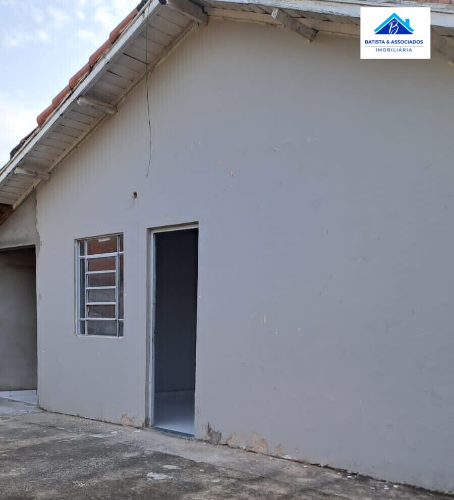 Casa à venda com 2 quartos, 50m² - Foto 1