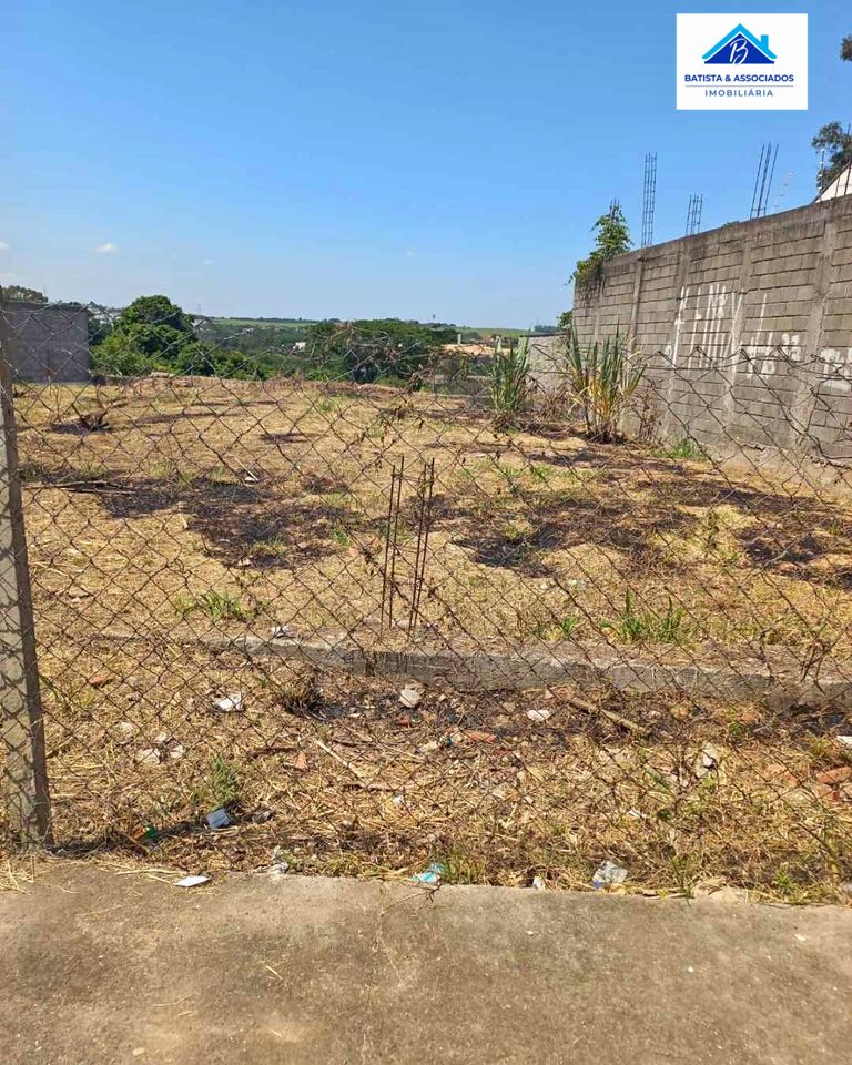 Terreno à venda, 301m² - Foto 1