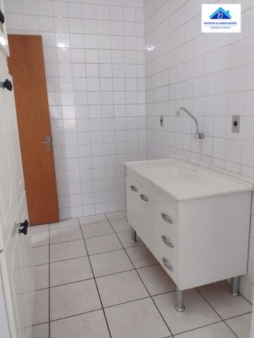 Apartamento à venda com 2 quartos, 48m² - Foto 3