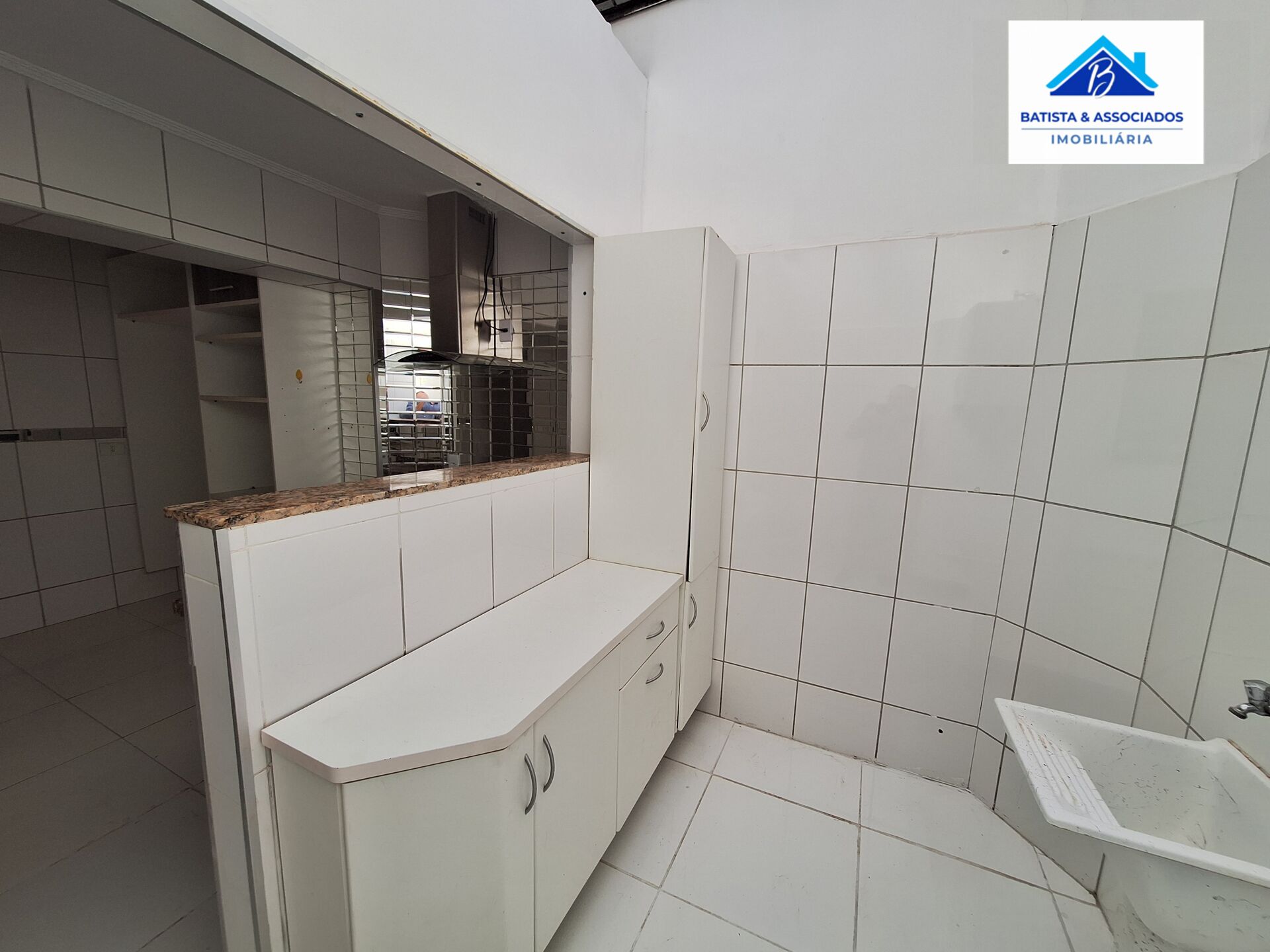 Casa à venda com 3 quartos, 225m² - Foto 7