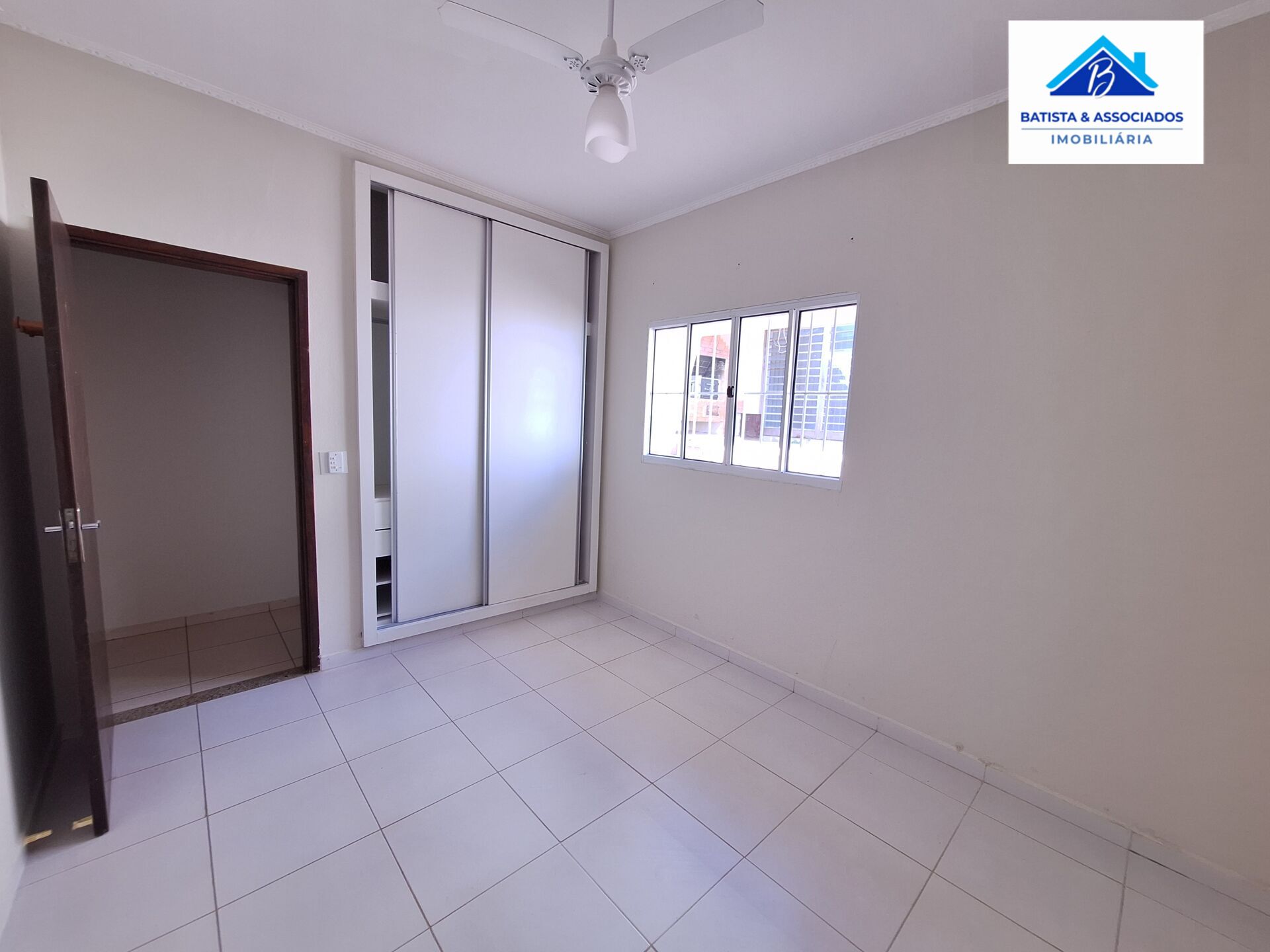 Casa à venda com 3 quartos, 225m² - Foto 13