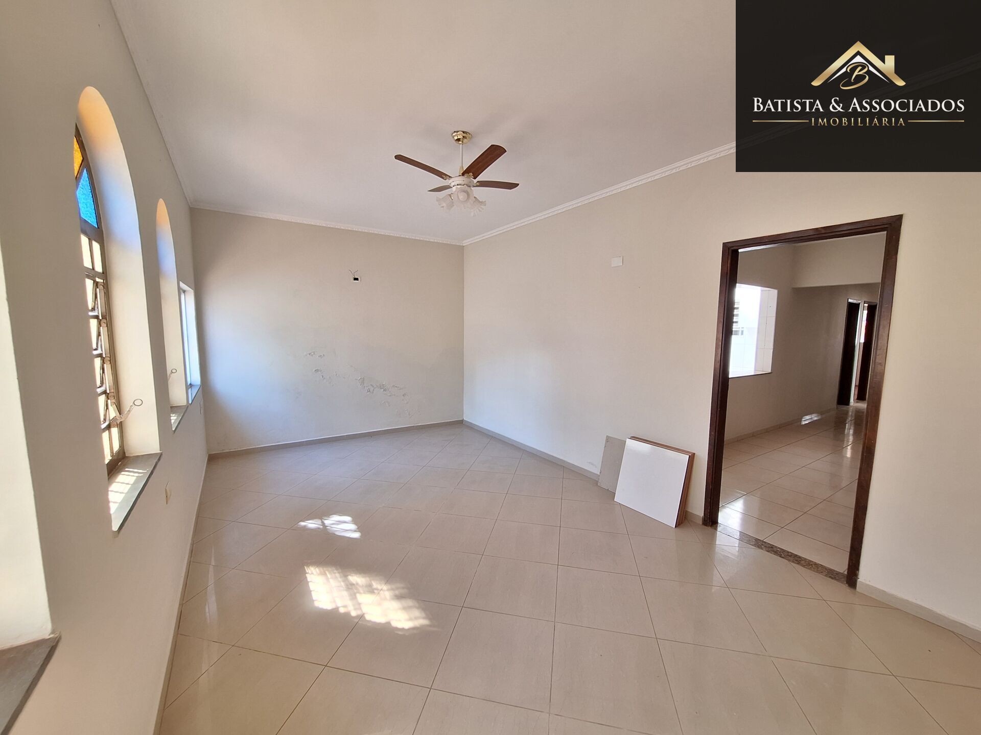 Casa, 3 quartos, 225 m² - Foto 2