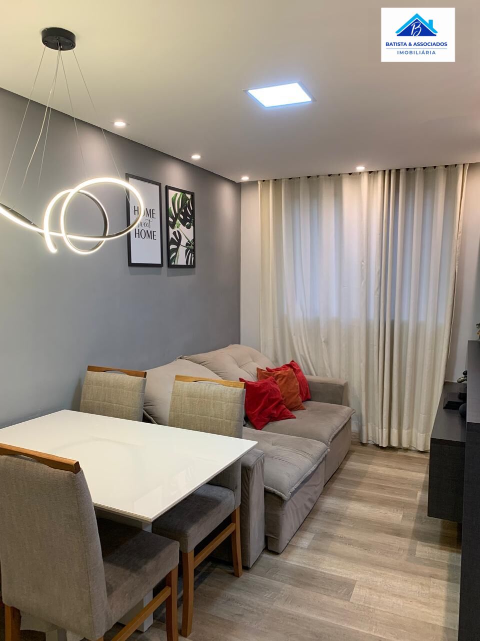 Apartamento à venda com 2 quartos, 48m² - Foto 2