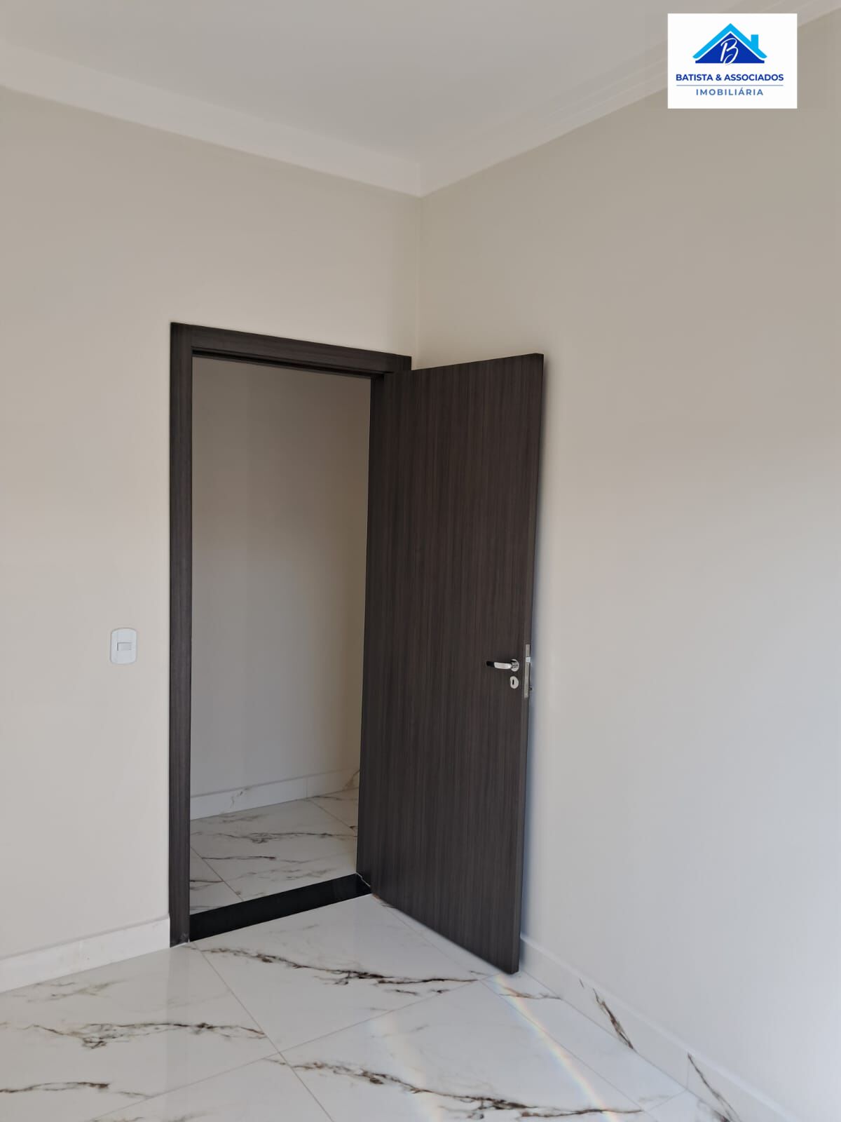 Casa à venda com 3 quartos, 119m² - Foto 14
