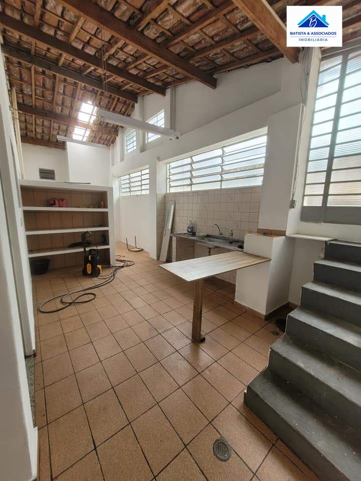 Casa à venda com 2 quartos, 120m² - Foto 16