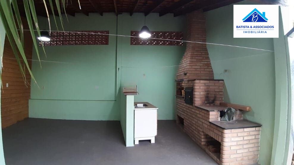 Casa à venda com 3 quartos, 180m² - Foto 8