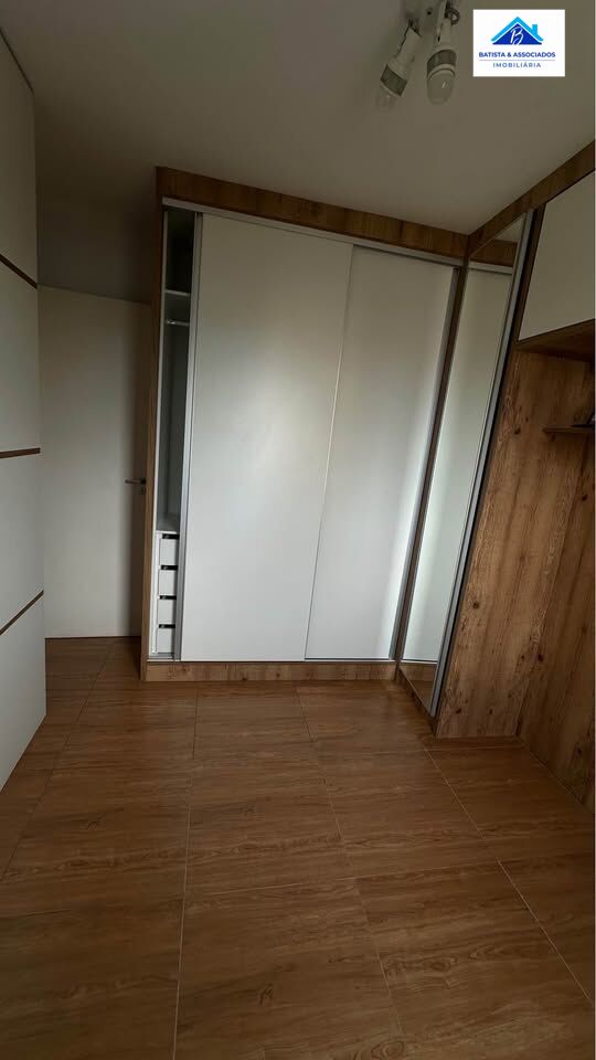 Apartamento à venda com 2 quartos, 57m² - Foto 11