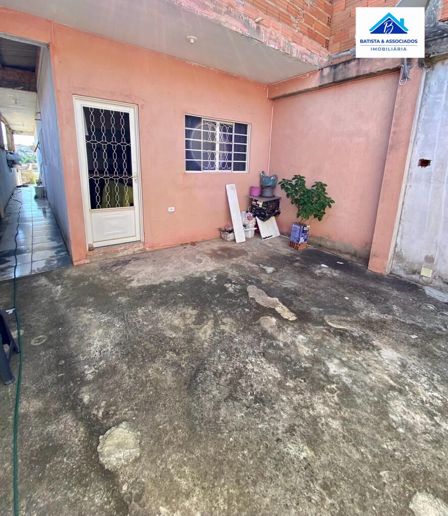 Casa à venda com 2 quartos, 82m² - Foto 2