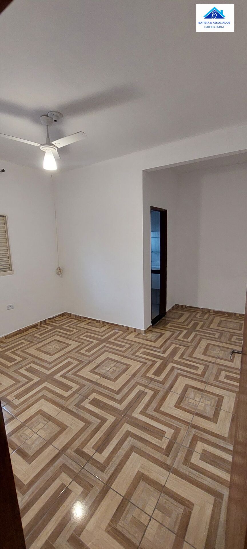 Casa à venda com 2 quartos, 82m² - Foto 9