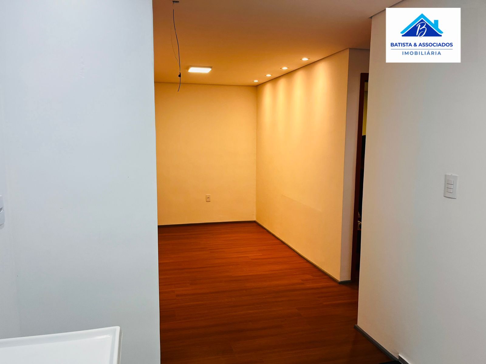 Apartamento à venda com 2 quartos, 40m² - Foto 4