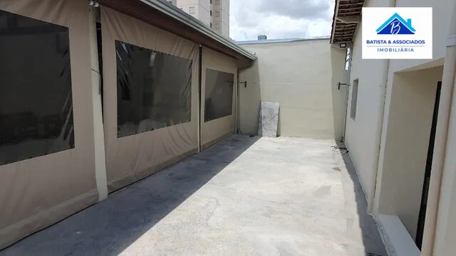 Casa à venda com 3 quartos, 200m² - Foto 11