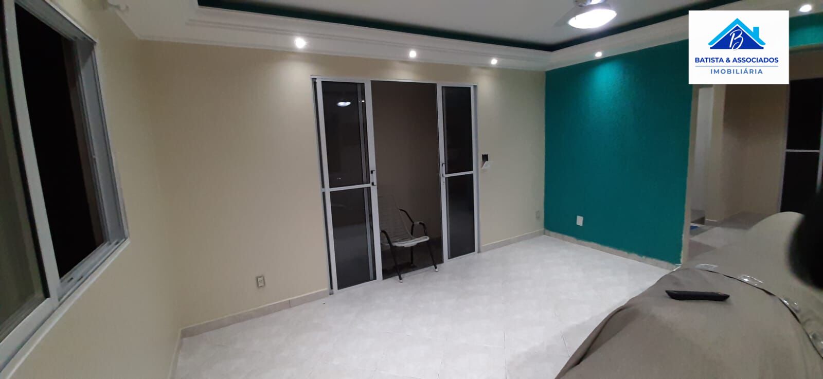 Casa à venda com 2 quartos, 160m² - Foto 8