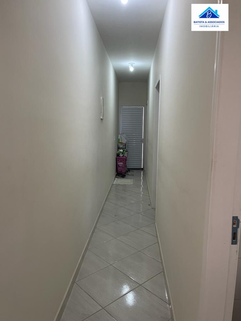 Casa à venda com 2 quartos, 58m² - Foto 5