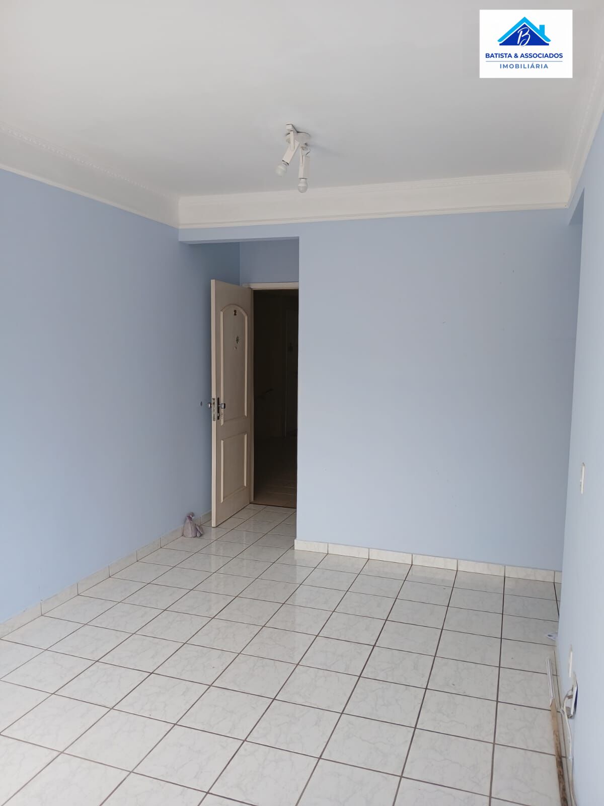 Apartamento à venda com 2 quartos, 80m² - Foto 5