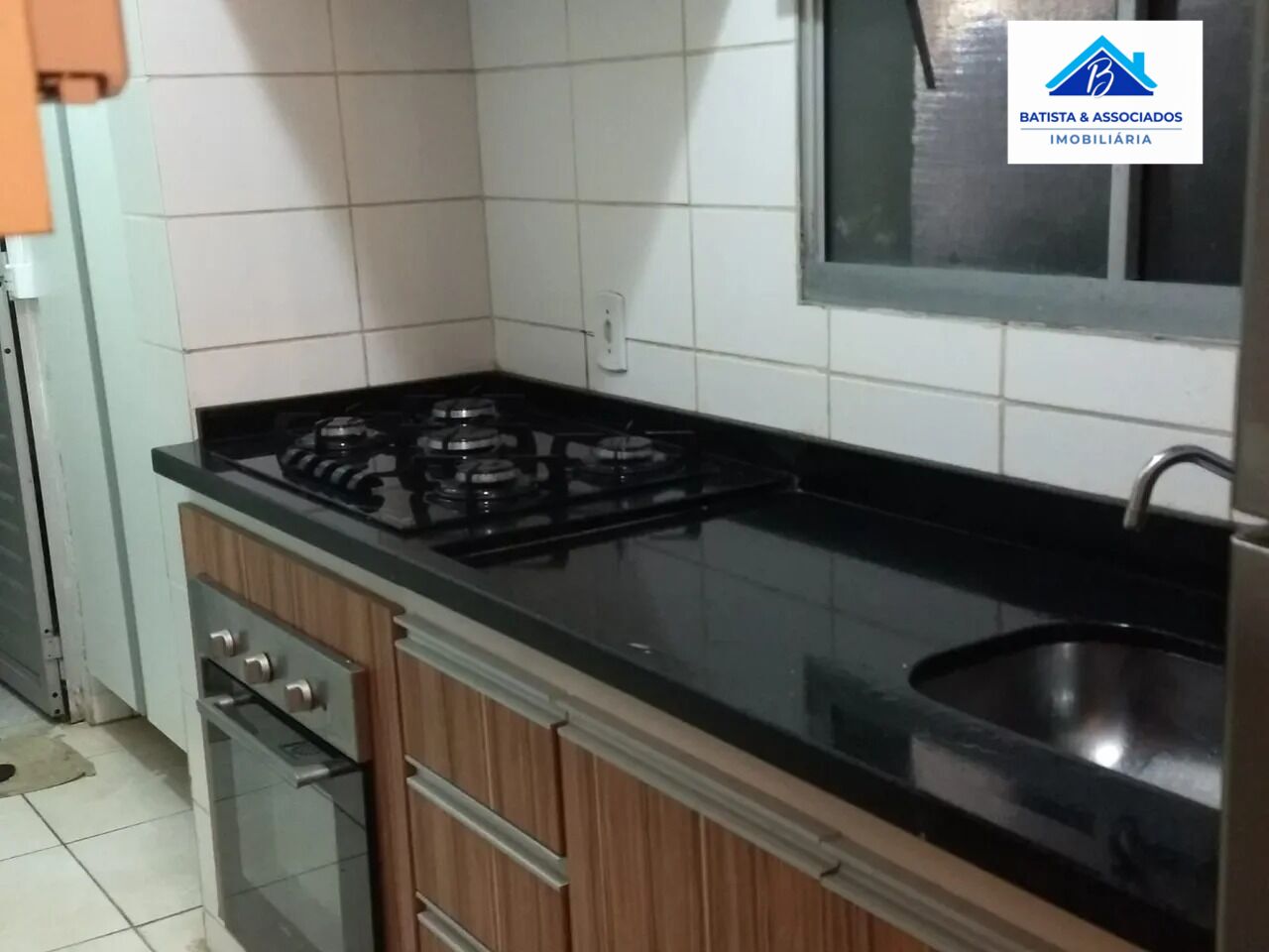 Apartamento à venda com 2 quartos, 45m² - Foto 2