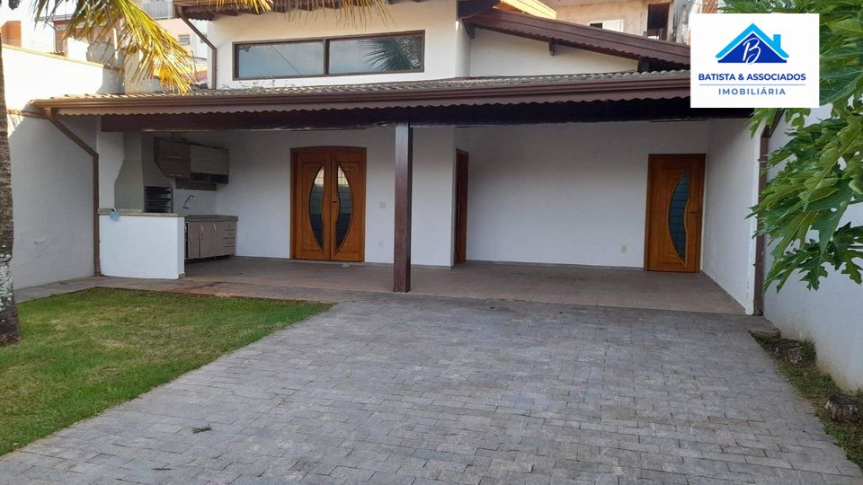 Casa à venda com 2 quartos, 135m² - Foto 2