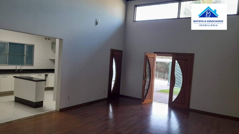 Casa à venda com 2 quartos, 135m² - Foto 7