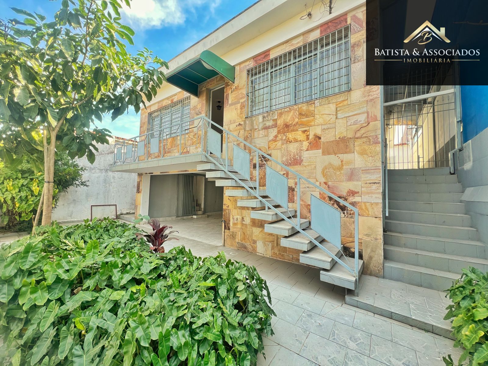 Casa, 3 quartos, 200 m² - Foto 1