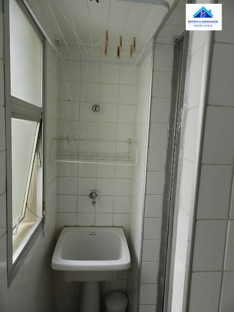 Apartamento para alugar com 1 quarto, 55m² - Foto 16