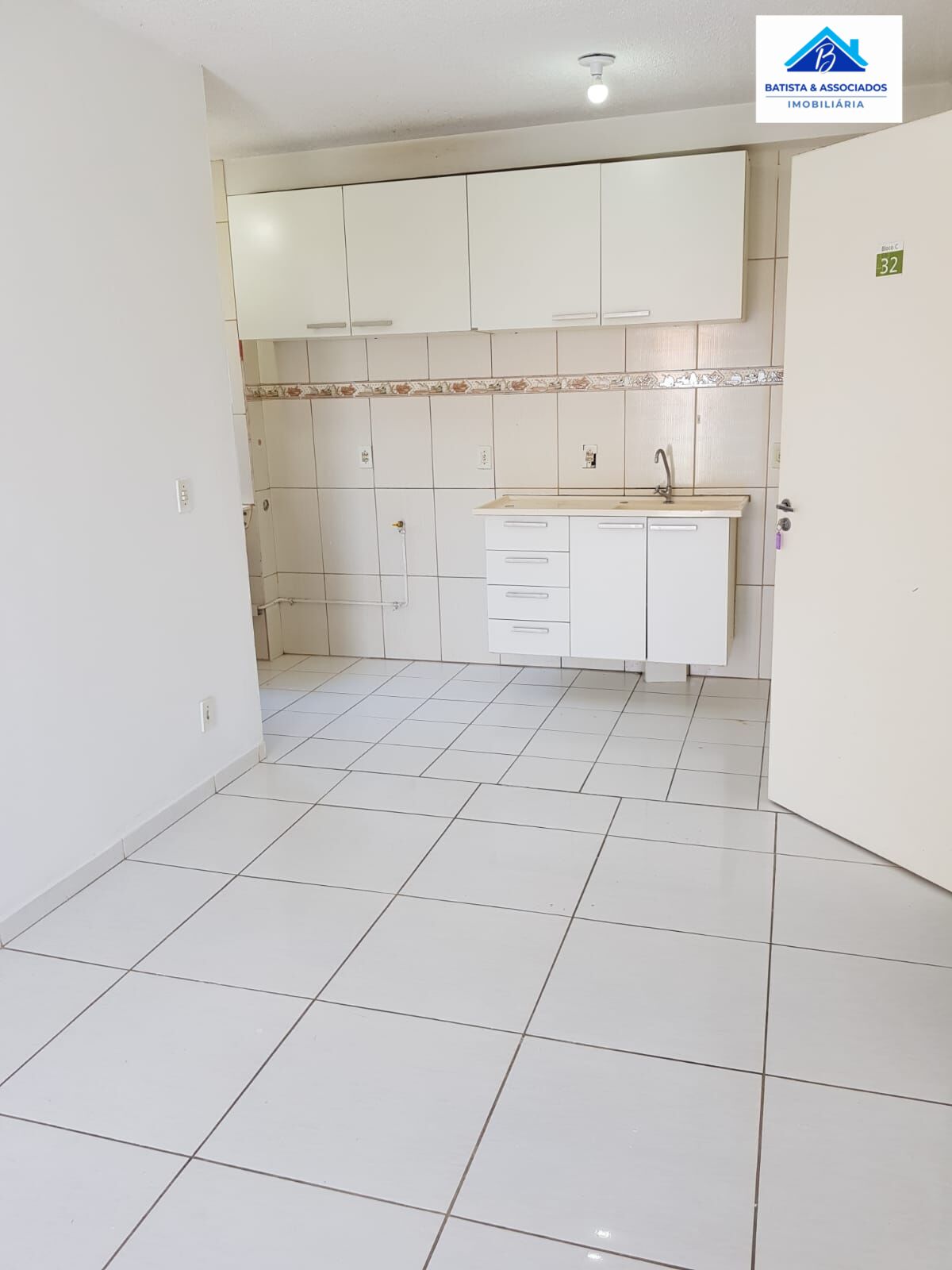 Apartamento à venda com 3 quartos, 55m² - Foto 4