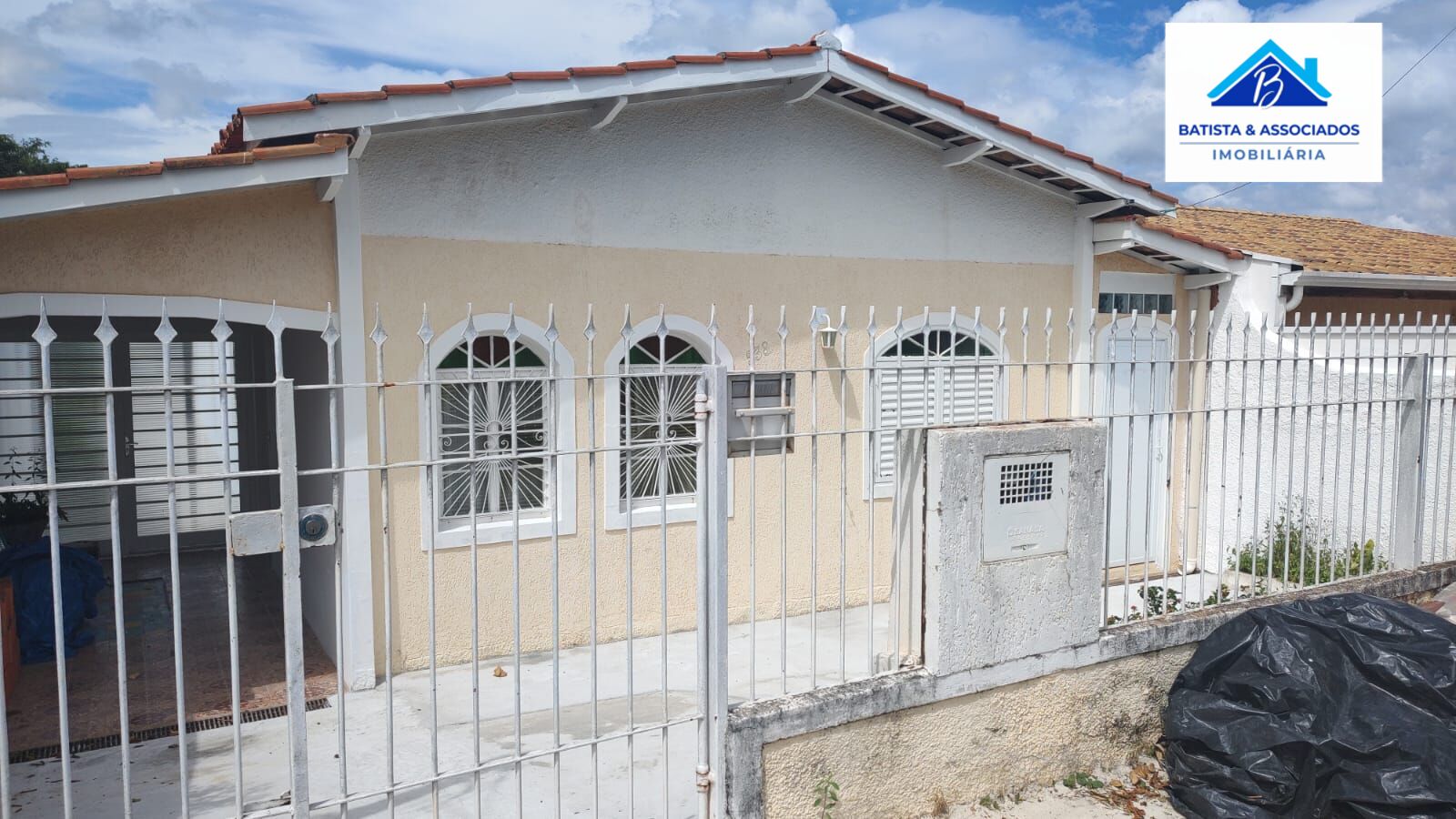 Casa, 3 quartos, 127 m² - Foto 1