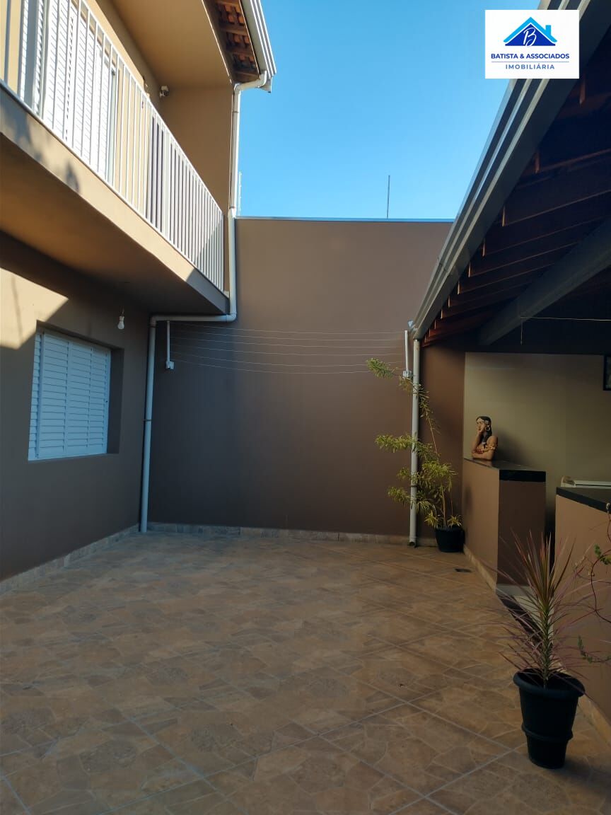 Sobrado à venda com 4 quartos, 240m² - Foto 12