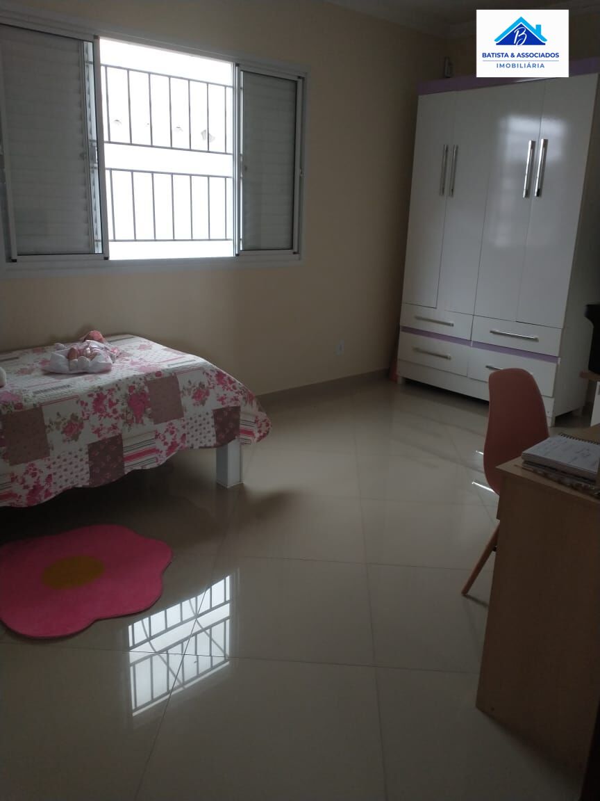 Sobrado à venda com 4 quartos, 240m² - Foto 9