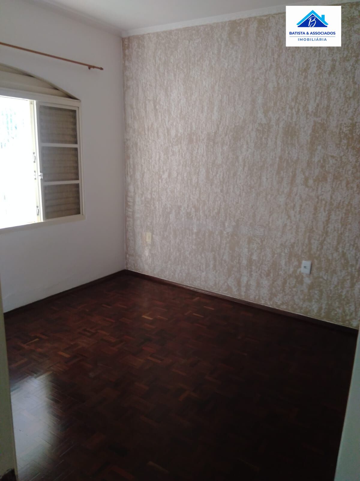 Casa à venda com 3 quartos, 145m² - Foto 14