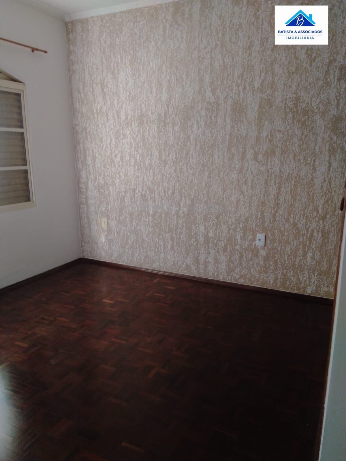 Casa à venda com 3 quartos, 145m² - Foto 13