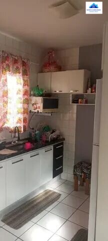 Casa à venda com 2 quartos, 41m² - Foto 2