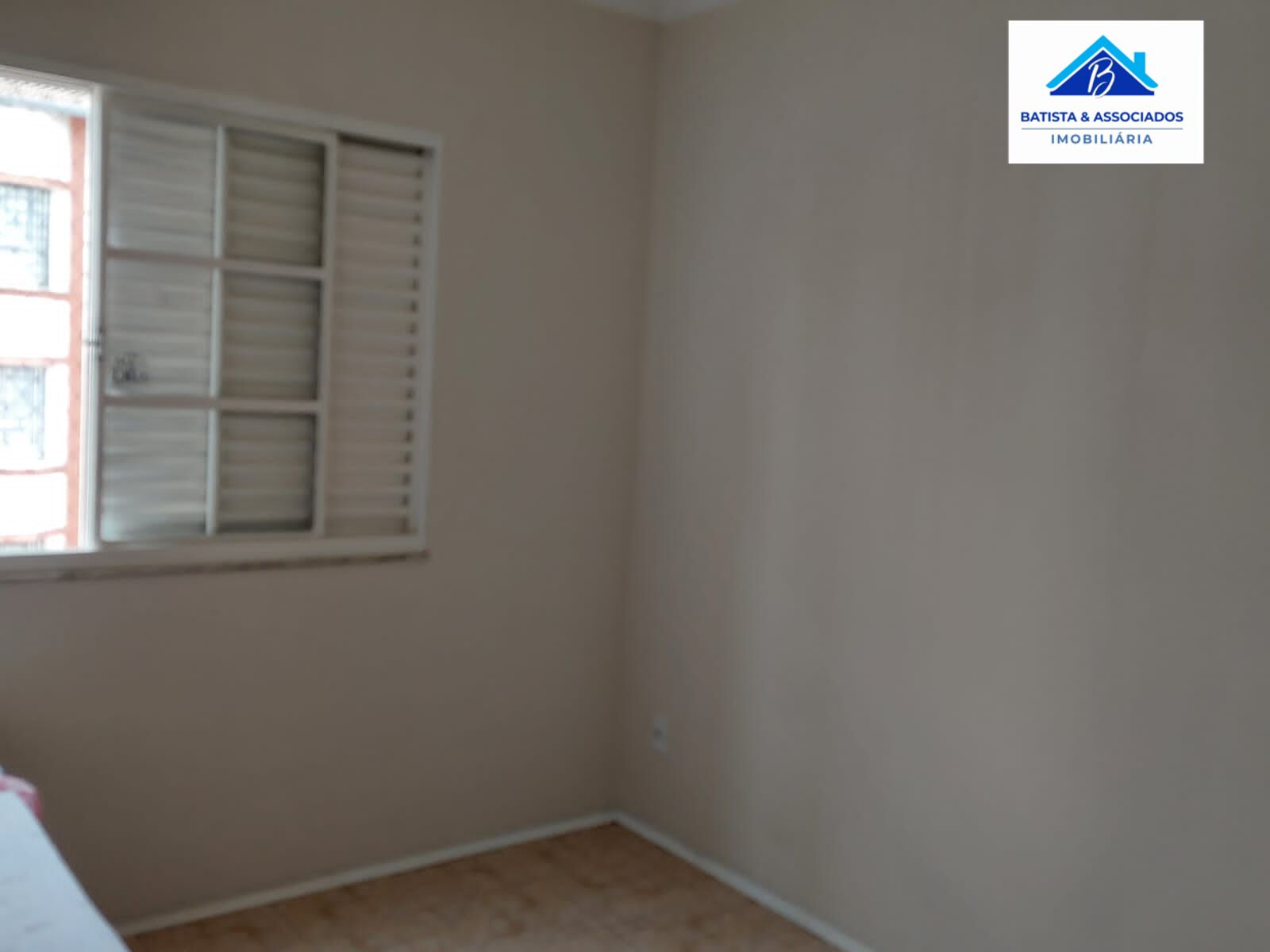 Apartamento à venda com 3 quartos, 66m² - Foto 4