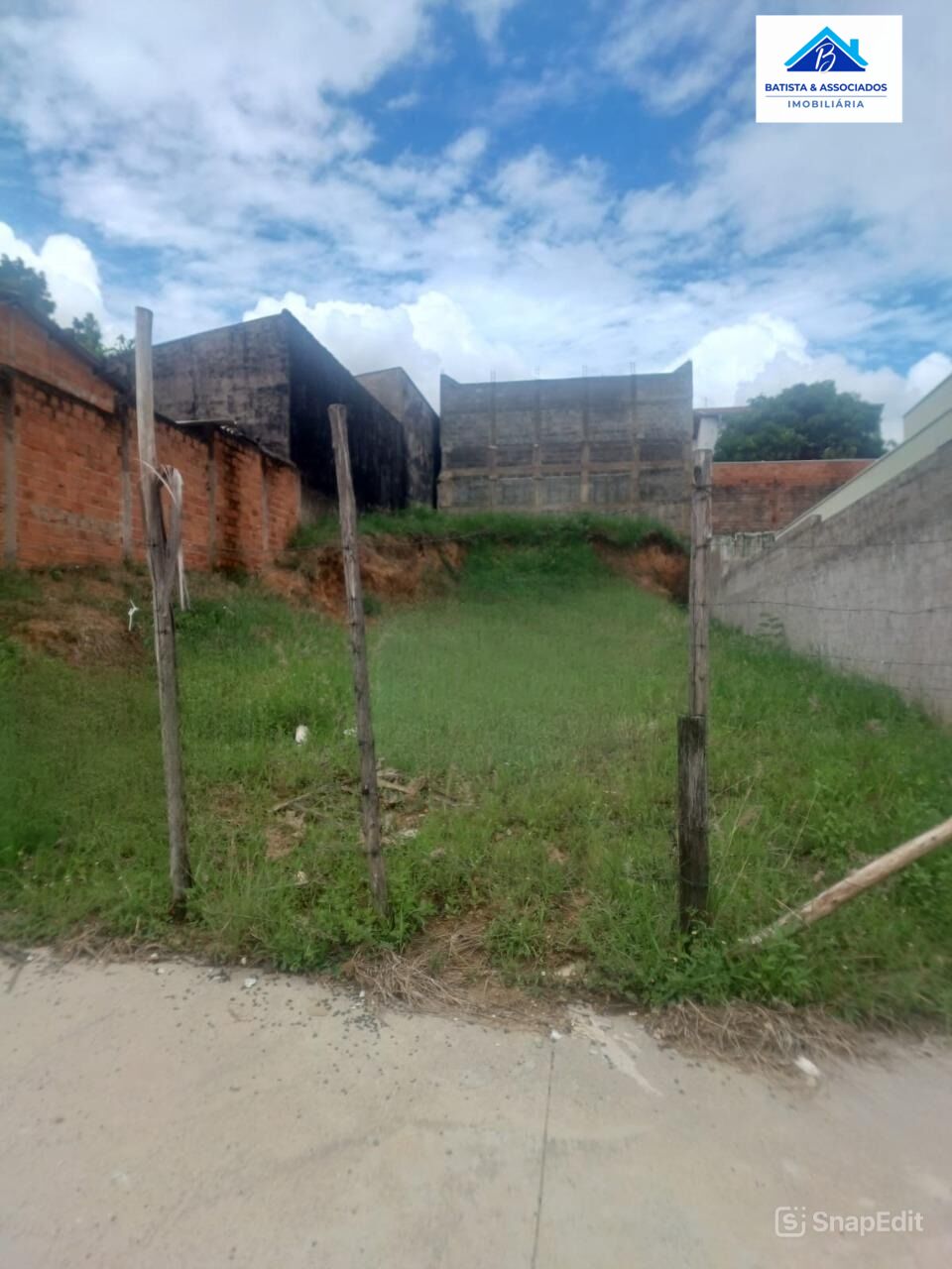 Terreno, 300 m² - Foto 1