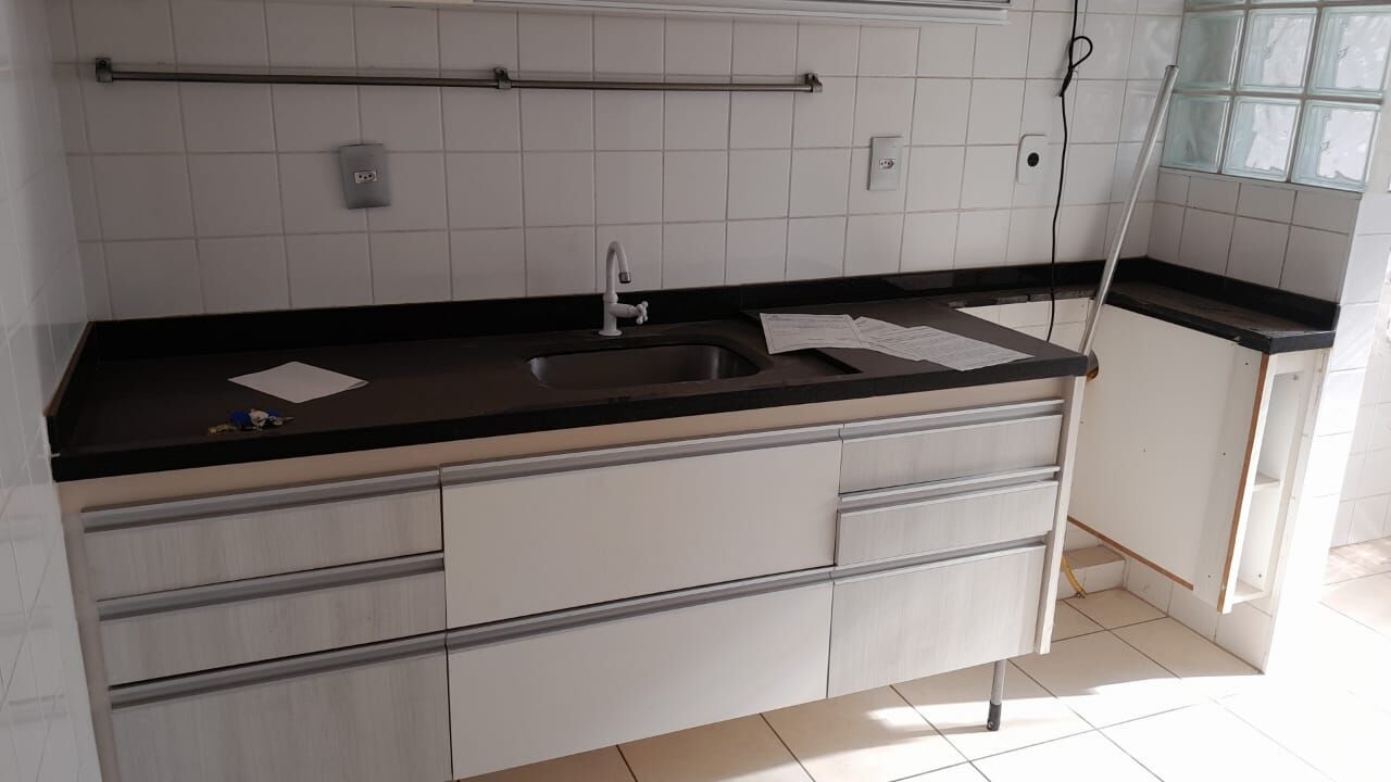 Apartamento à venda com 2 quartos, 45m² - Foto 12