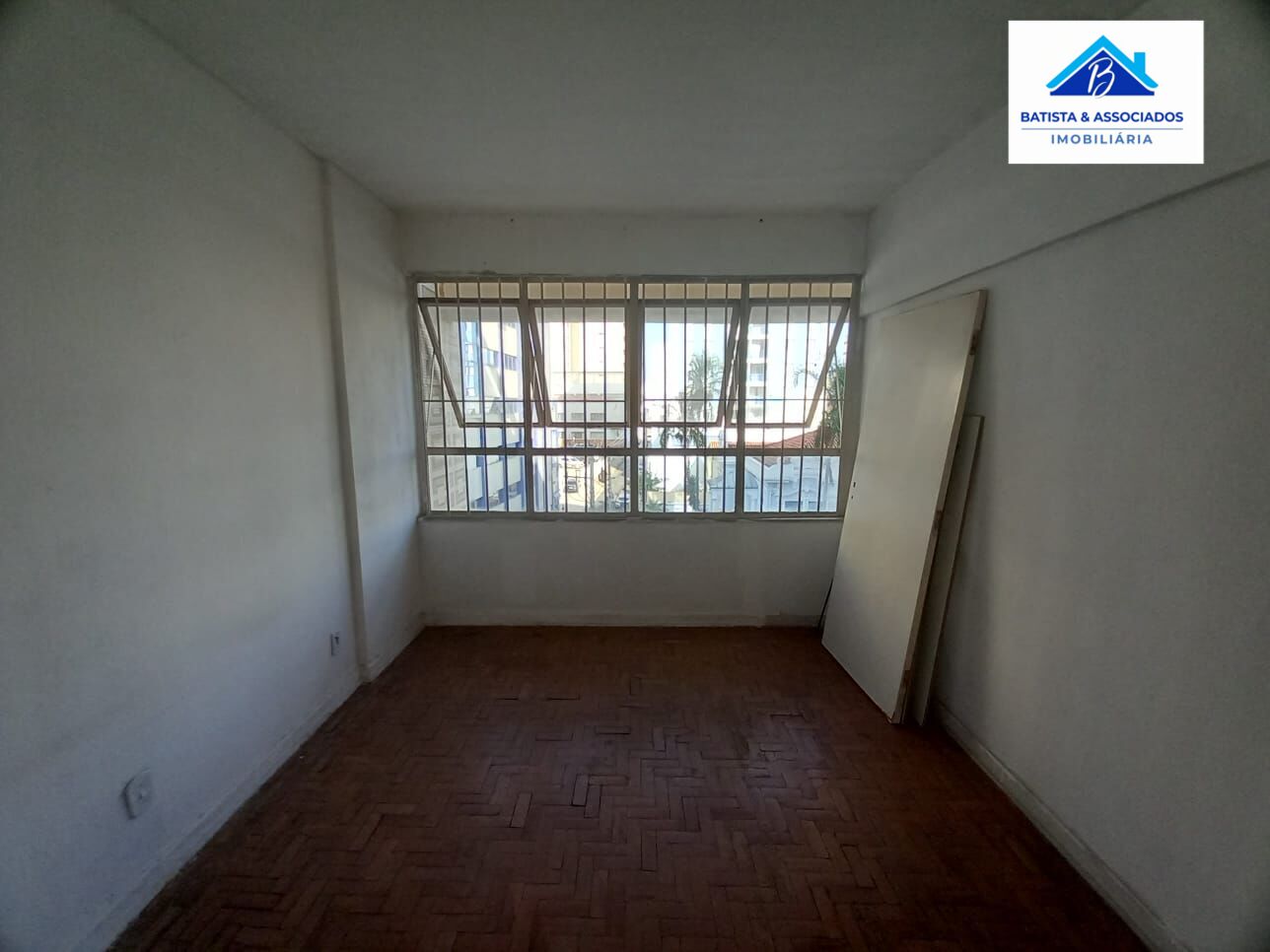 Apartamento à venda com 1 quarto, 61m² - Foto 6