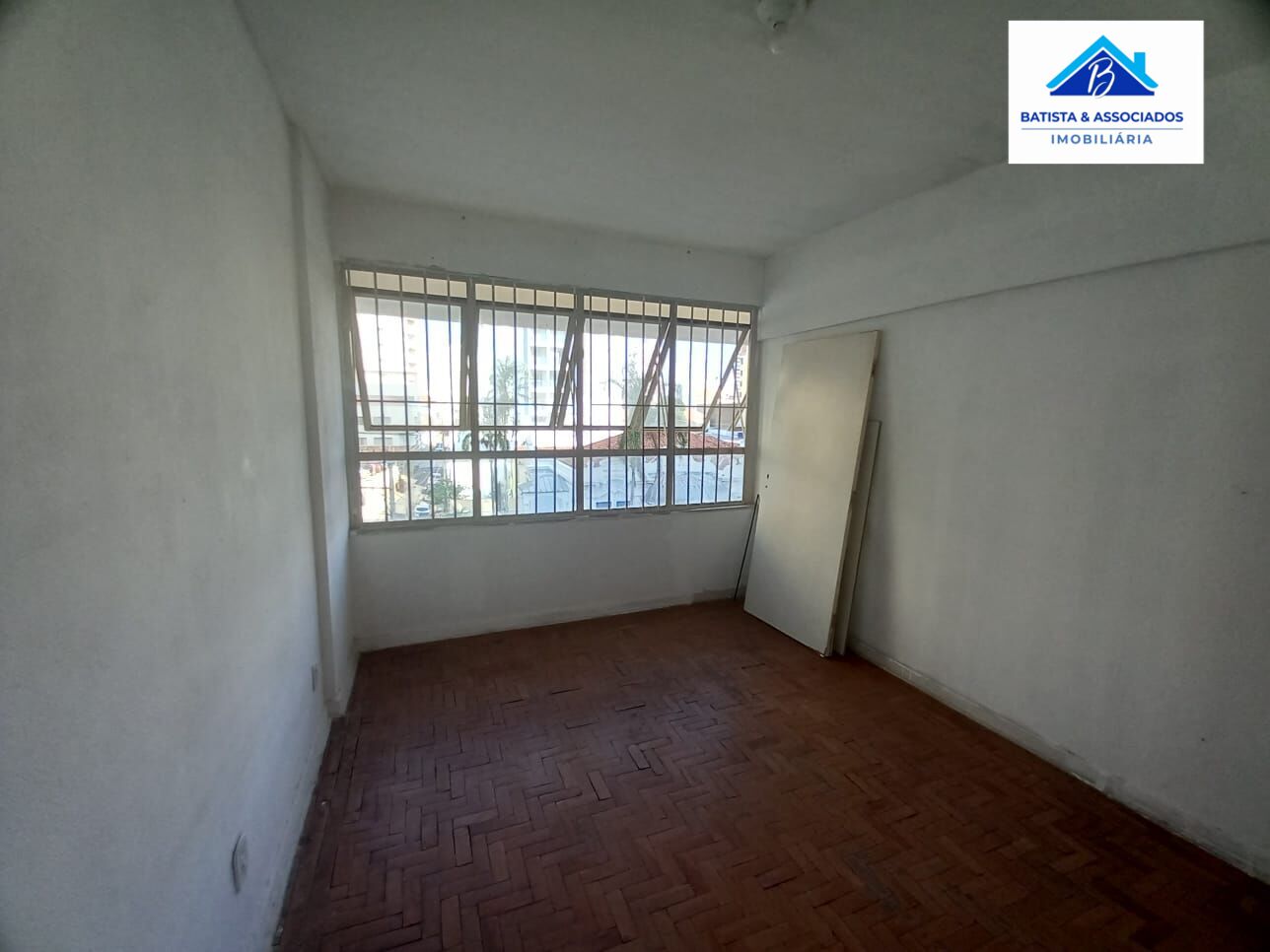 Apartamento à venda com 1 quarto, 61m² - Foto 7