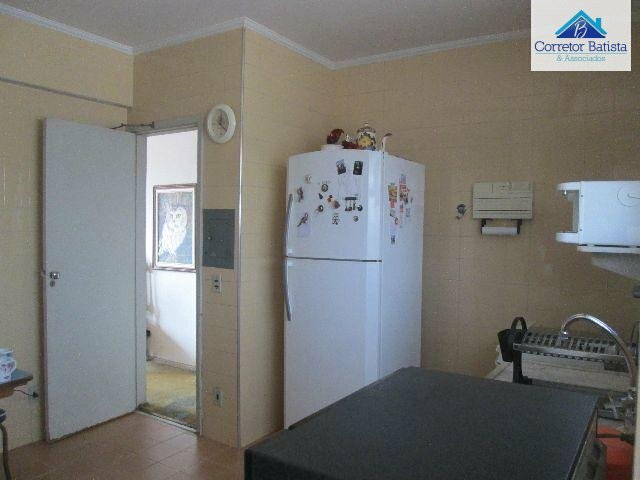 Apartamento à venda com 3 quartos, 134m² - Foto 5