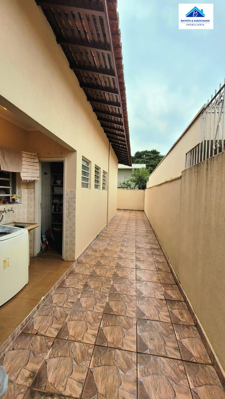 Casa à venda com 3 quartos, 137m² - Foto 29