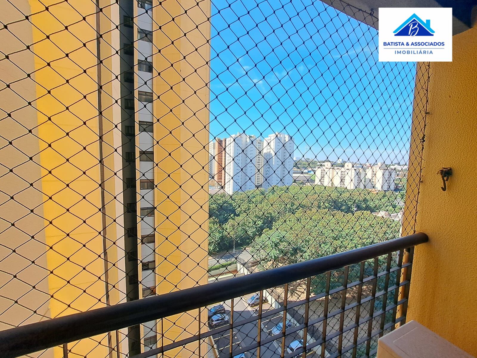 Apartamento à venda com 2 quartos, 68m² - Foto 4