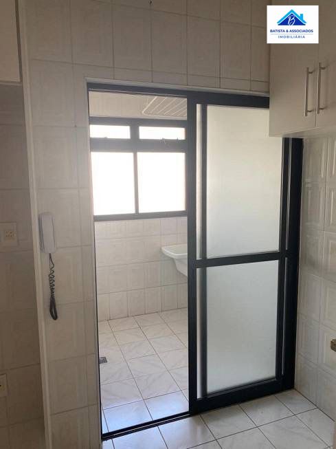 Apartamento à venda com 2 quartos, 68m² - Foto 17