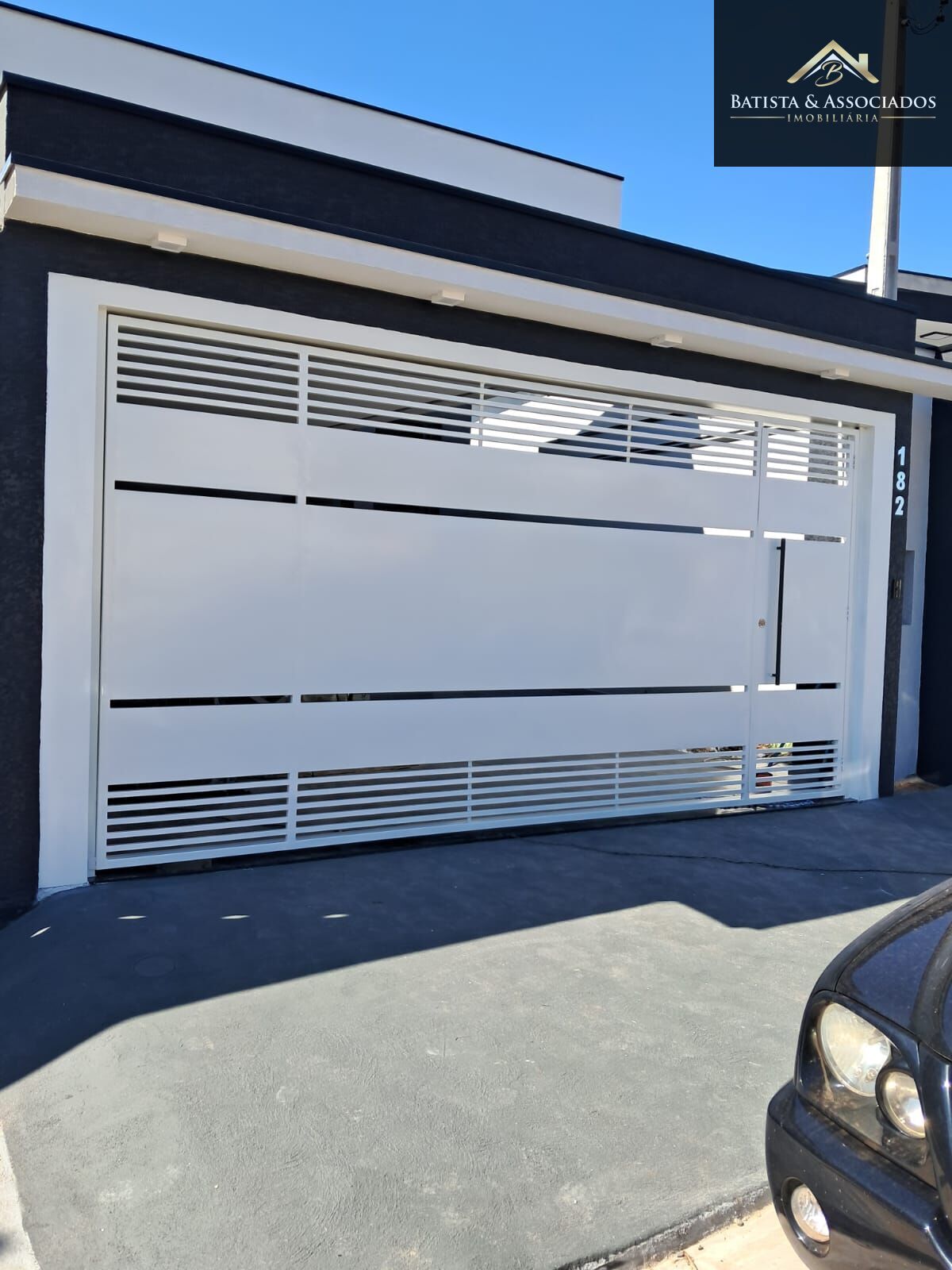 Casa, 3 quartos, 142 m² - Foto 1