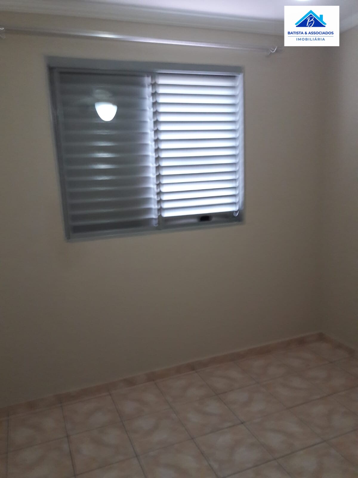 Apartamento à venda com 2 quartos, 75m² - Foto 11