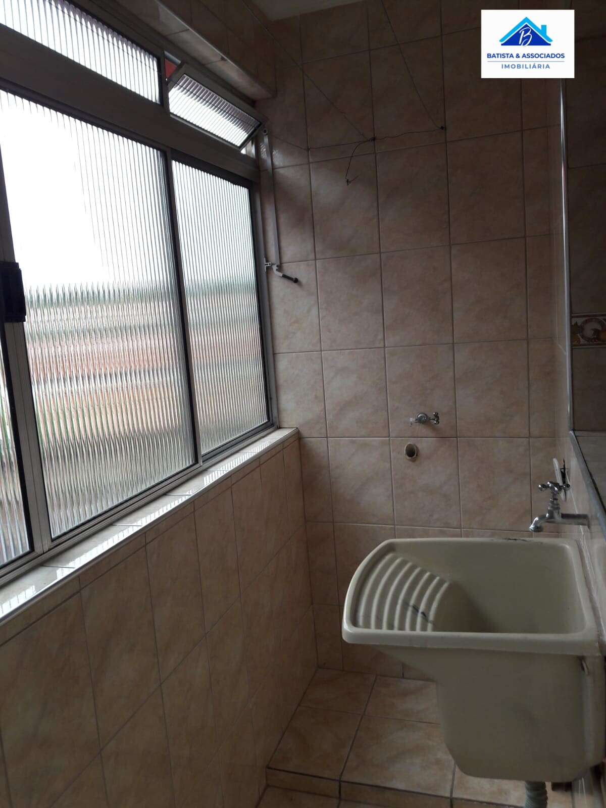 Apartamento à venda com 2 quartos, 75m² - Foto 27