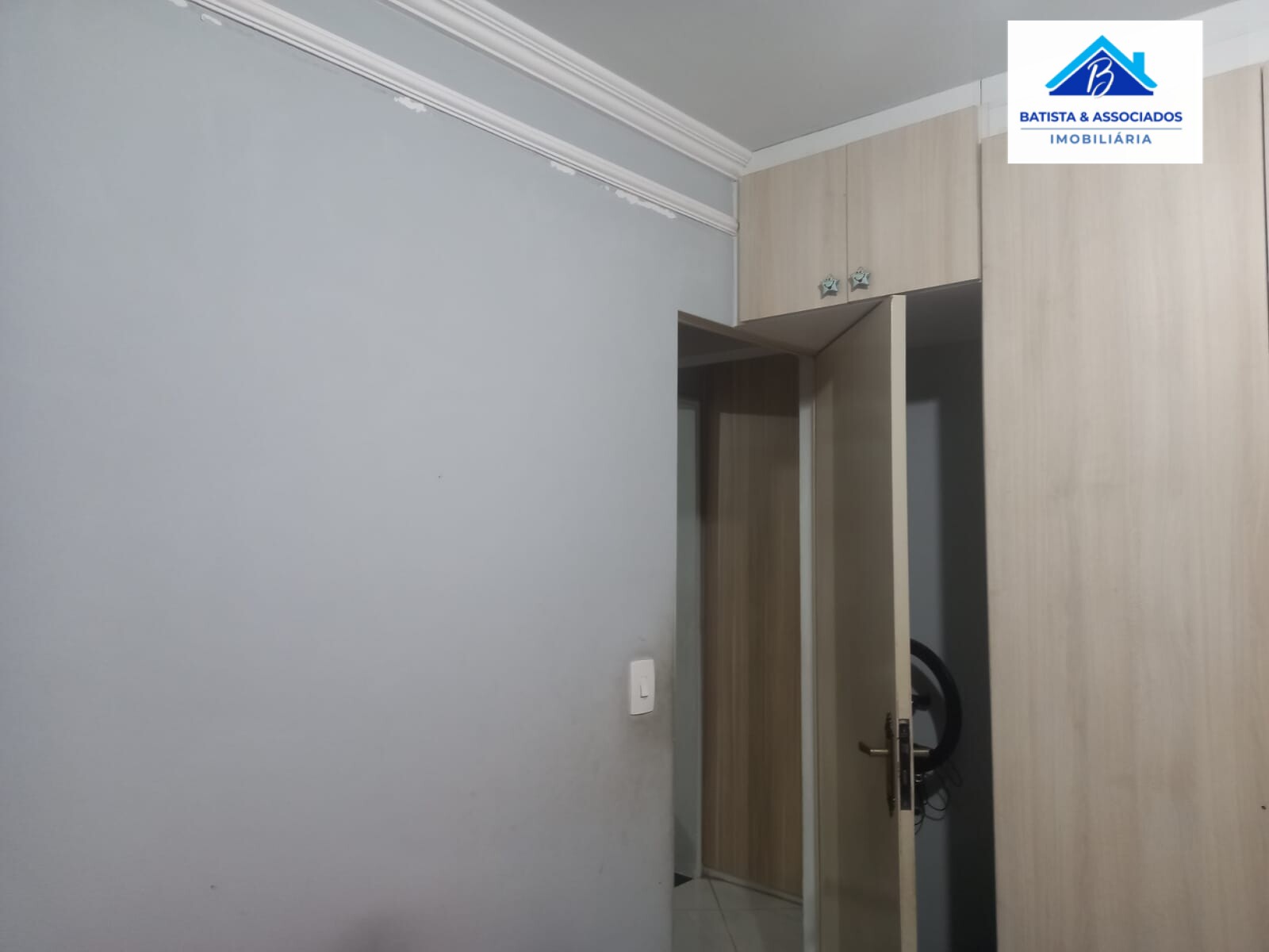 Apartamento à venda com 2 quartos, 55m² - Foto 2