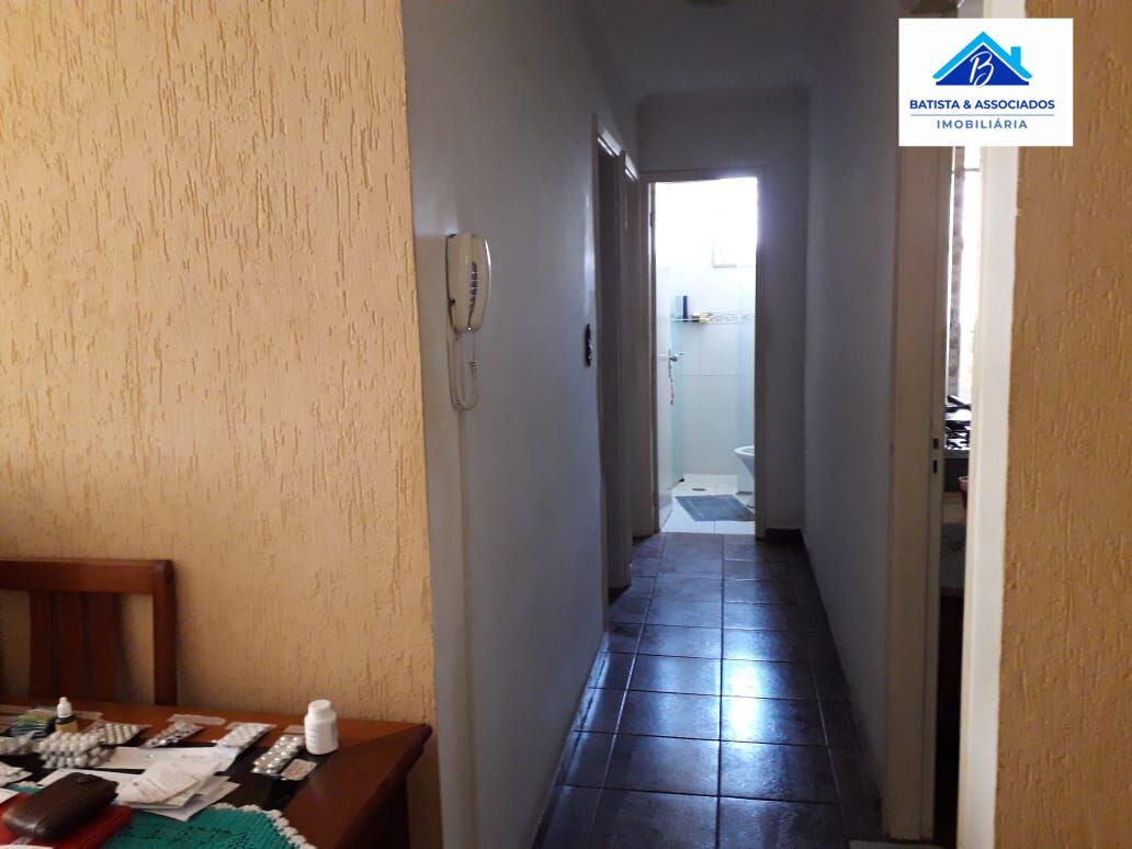 Apartamento à venda com 2 quartos, 55m² - Foto 11