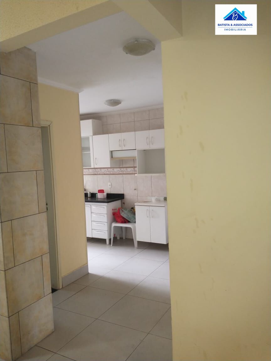 Apartamento à venda com 2 quartos, 70m² - Foto 12